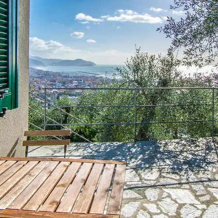 Apartment Le Terrazze Sul Mare Chiavari